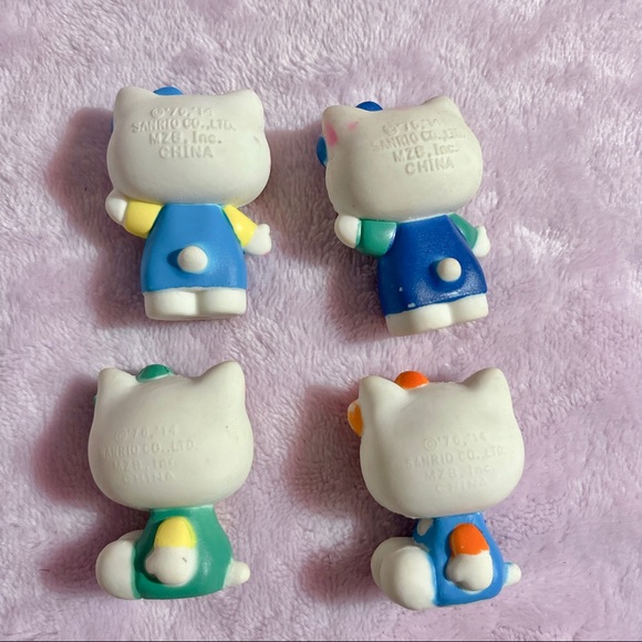 Hello Kitty Eraseez Collectible Erasers Pencil Toppers Blue Set of 4 - Picture 2 of 6
